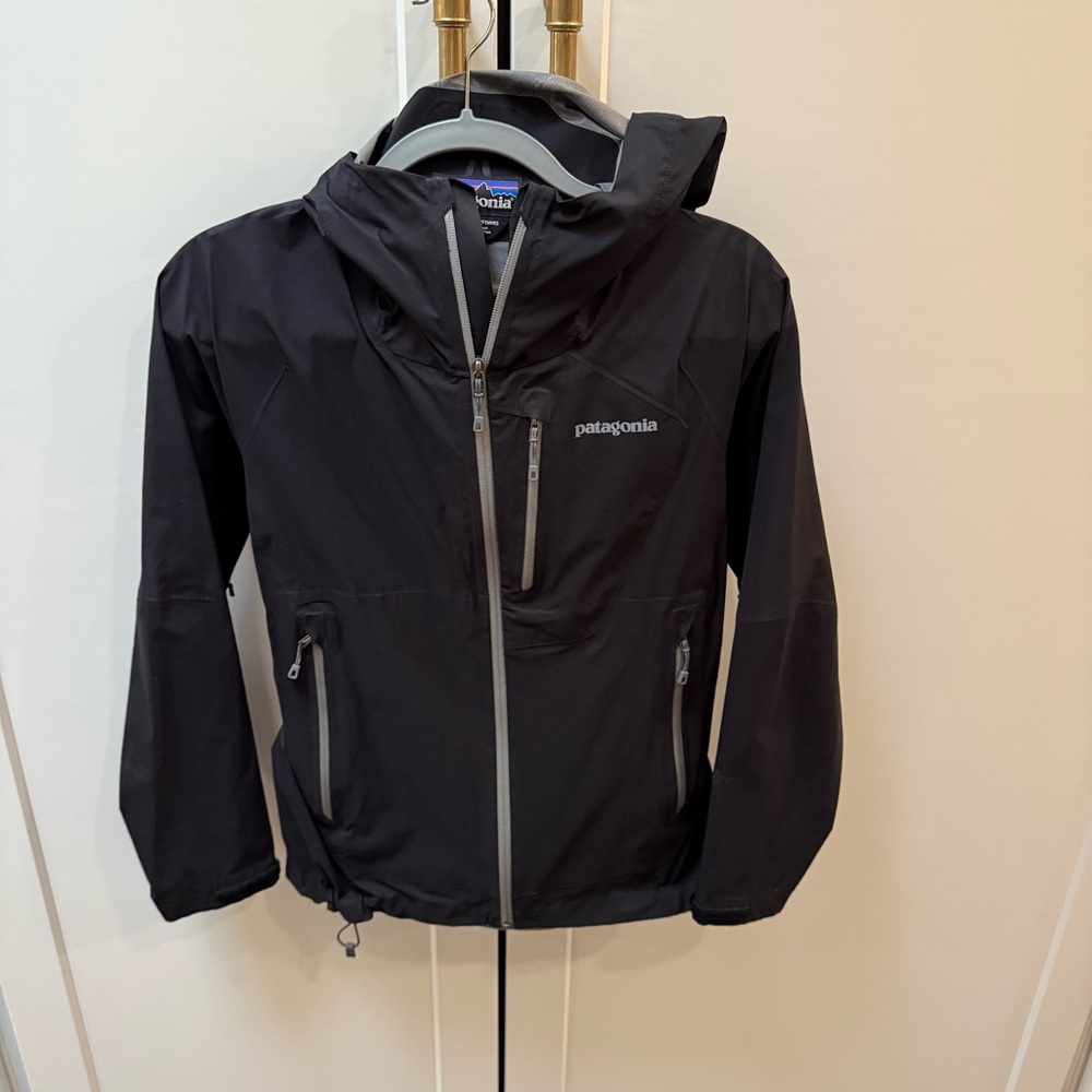 Patagonia Black Raincoat